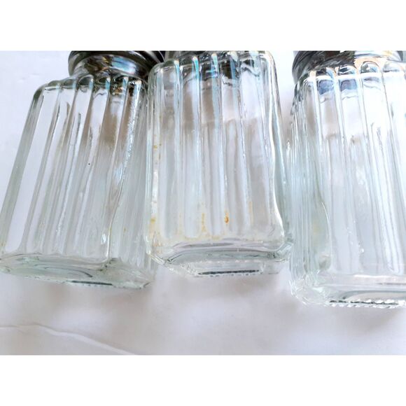 Clear Ribbed Glass Salt & Pepper Spices Jars 3 Ct - Picture 3 of 9